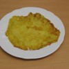Kartoffelpuffer auf Teller, Guten Appetit Kartoffelpuffer auf Teller, Guten Appetit